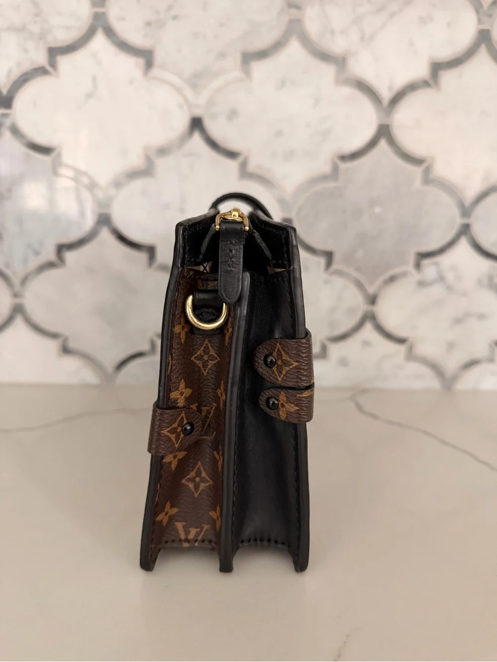 Louis Vuitton louis vuitton